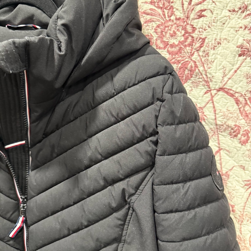 Tommy Hilfiger Black Hooded Puffer Jacket Women’s XXL Logo Sleeves - Picture 4 of 11